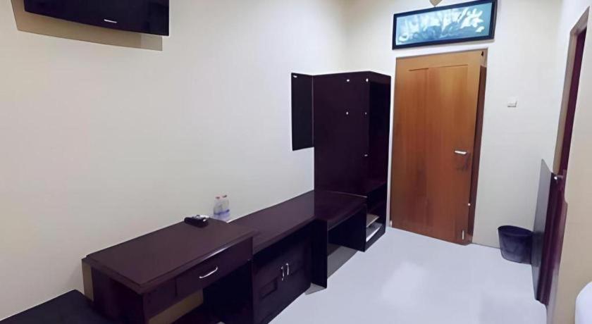 Hotel Khalista Purwakarta Bagian luar foto