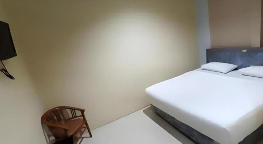Hotel Khalista Purwakarta Bagian luar foto